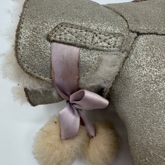 UGG Infant Girls Metallic Gold Sheepskin Bow Booties With Pom-Poms - Picture 5 of 11